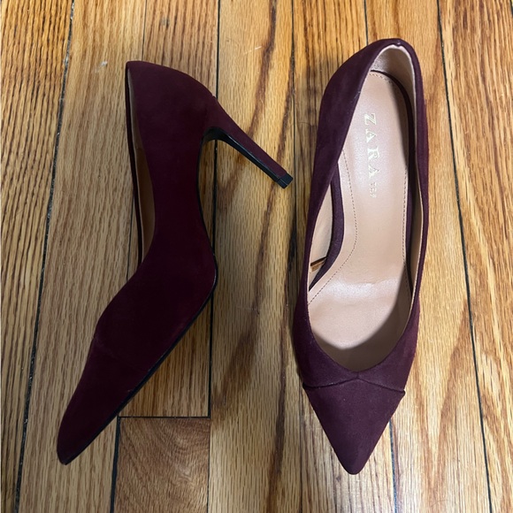 Zara Suede Pumps - Burgundy - Picture 6 of 10